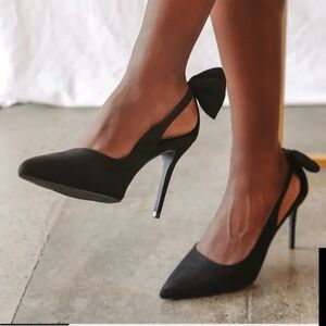 Lulu's Black Pointed Bow Back Stiletto Heels